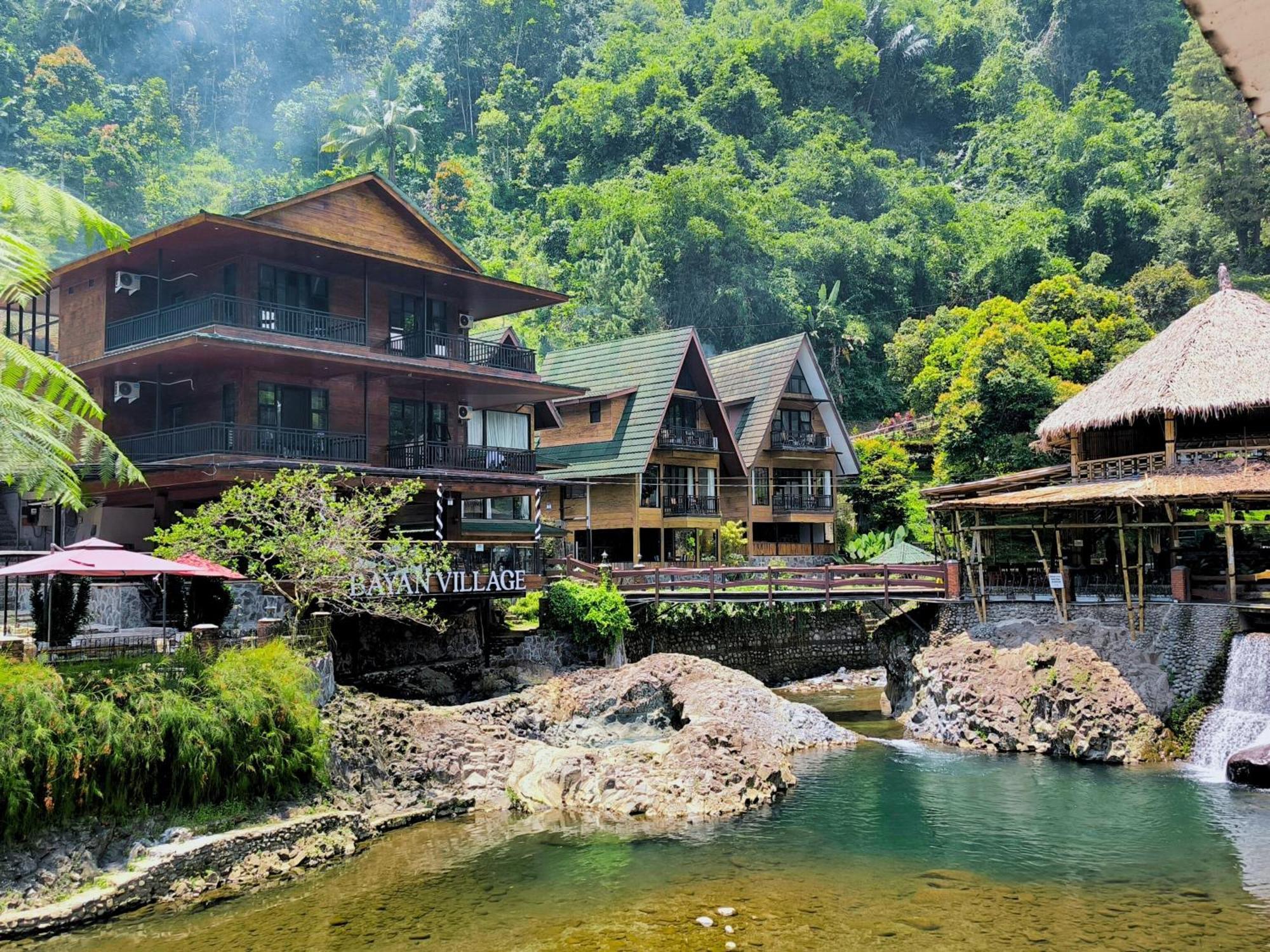 Bayan Village Baturraden Exterior foto
